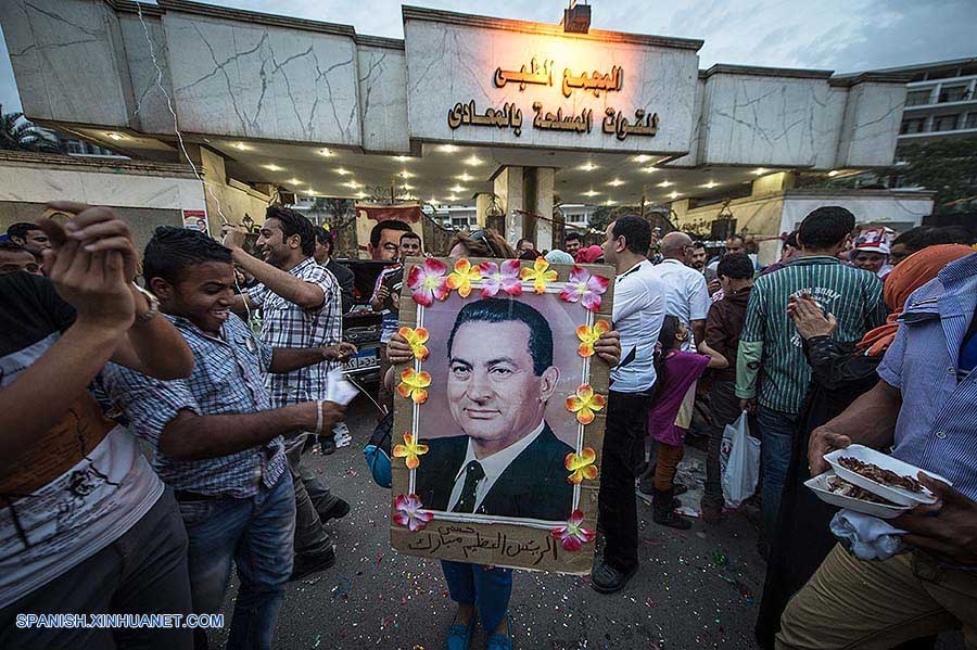 Ex presidente egipcio Mubarak sentenciado a tres años de prisión por malversación