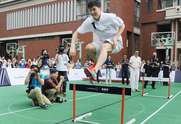 Liu Xiang promociona los premios Laureus World Sports en Shanghai