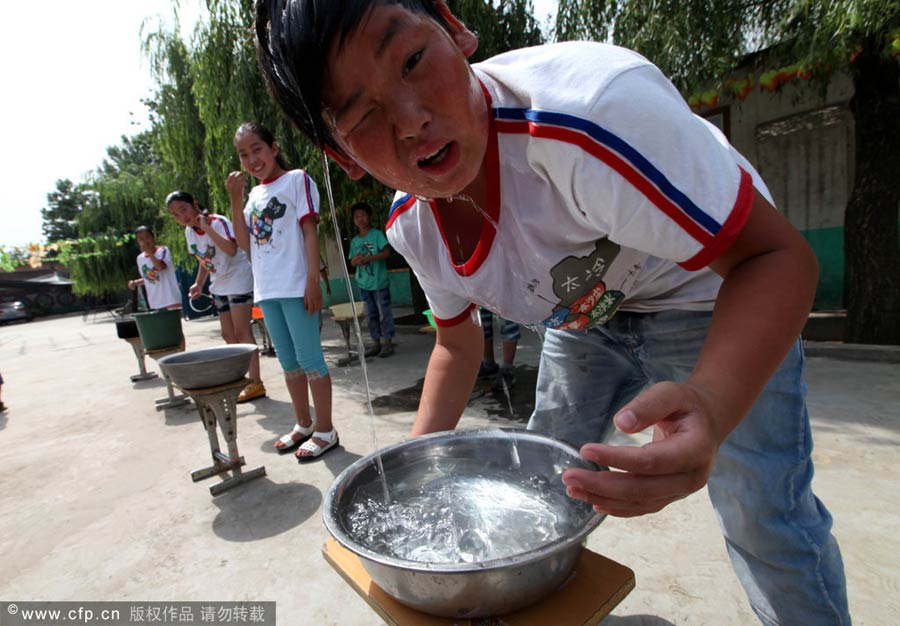 Seguridad en el agua enseñanza en Henan