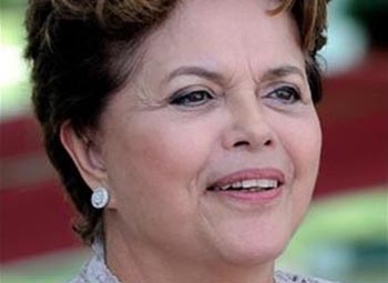 Presidenta brasileña inaugura tramo de metro en ciudad de Salvador