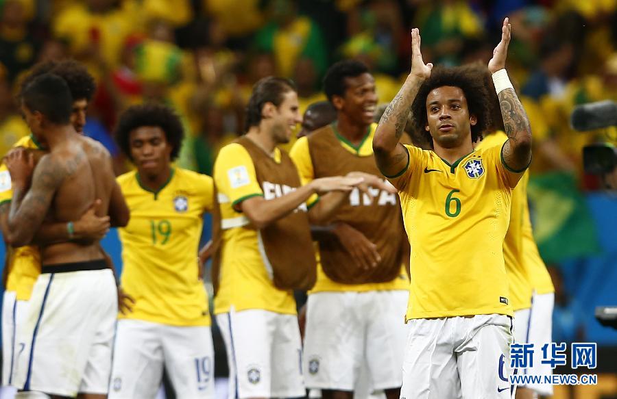 MUNDIAL 2014: Brasil golea 4-1 a Camerún y disputará octavos de final ante Chile