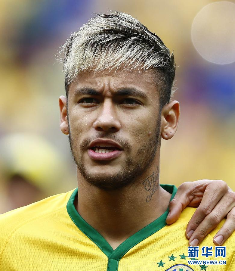 MUNDIAL 2014: Neymar conduce a Brasil a octavos de final de la Copa Mundial
