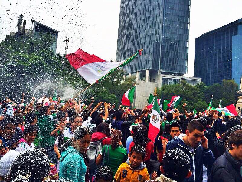 MUNDIAL 2014: Celebran en México triunfo de selección ante Croacia por 3-1