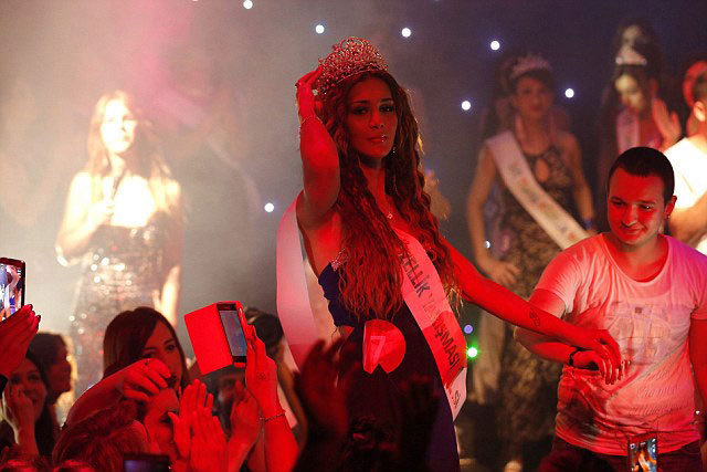 Revisa las imágenes del Concurso de Belleza Transexual en Turquía