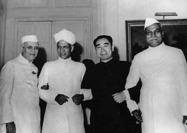 Se conmemora el 60º aniversario de los “Cinco Principios de Coexistencia Pacífica”