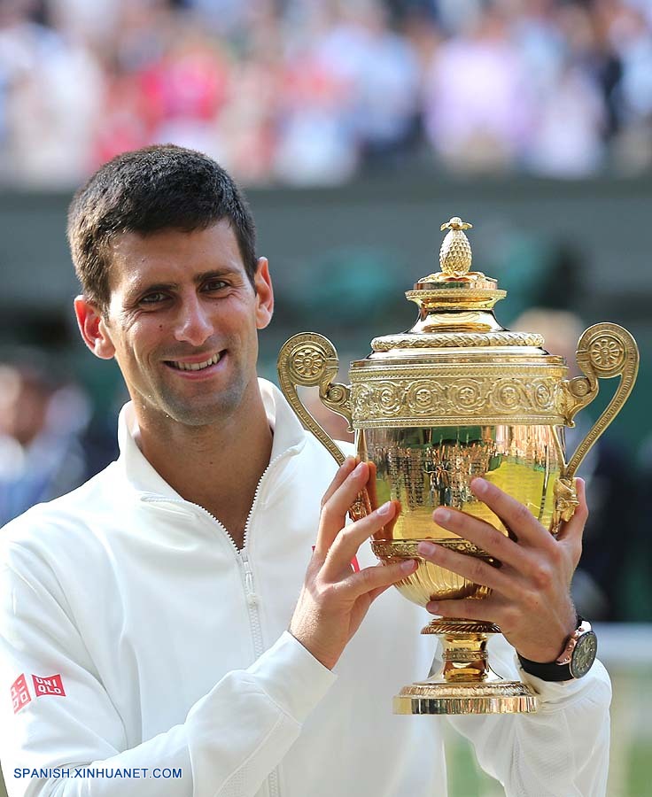 Tenis: Djokovic vence a Federer para lograr segundo título de Wimbledon