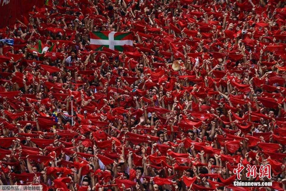 Comienza el Festival de San Fermín en España 2014