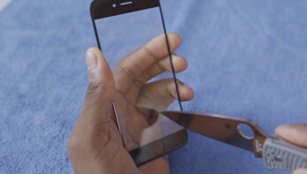 El nuevo iPhone 6 resiste puñaladas de cuchillo
