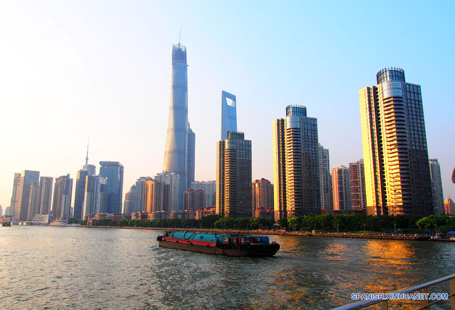 Rascacielos en construcción de Shanghai alcanza 632 metros