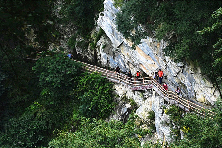La ladera norte de las Montañas Qinling será un "santuario del turismo ecológico"