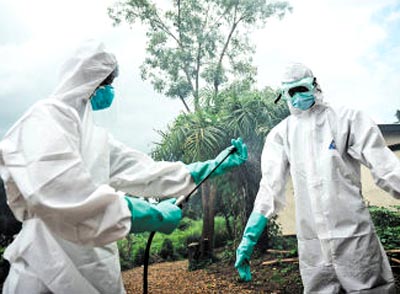 Brote de ébola es complicado y avanza rápido en Africa Occidental