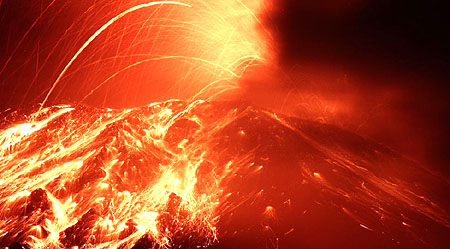 Volcán Tungurahua registra descenso en actividad eruptiva