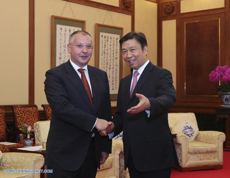 Vicepresidente chino se reúne con socialistas europeos