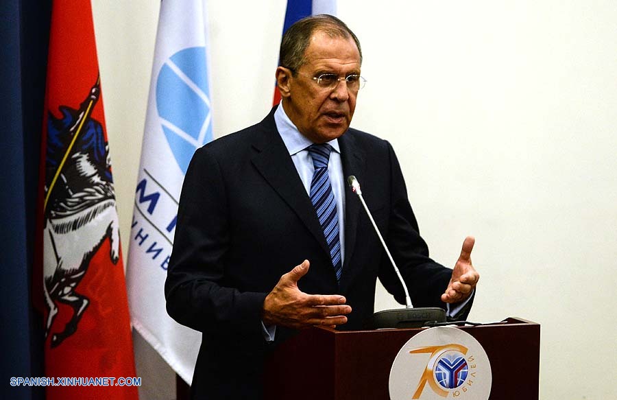 Lavrov pide a EEUU moderar a "partidarios de guerra" en Kiev