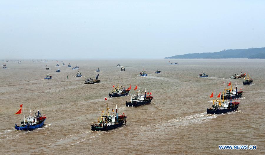 Barcos pescadores comienzan operación en Zhejiang 2