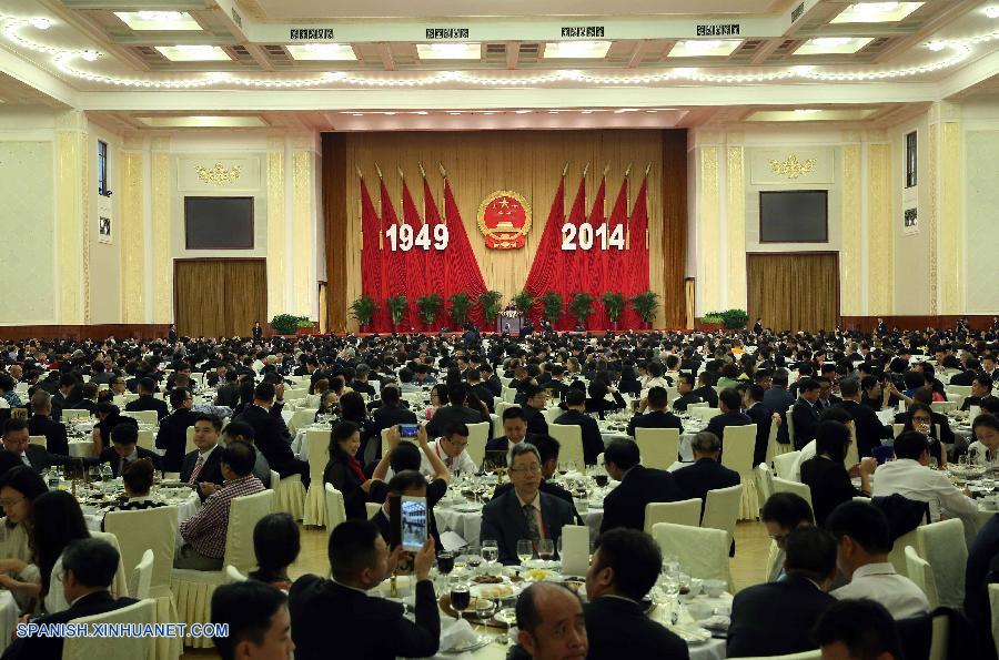 Gobierno central chino se adherirá a política "un país, dos sistemas" en HK y Macao  3