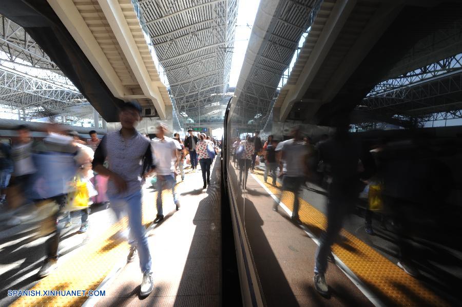 Trenes de China tendrán número récord de pasajeros por vacaciones 3
