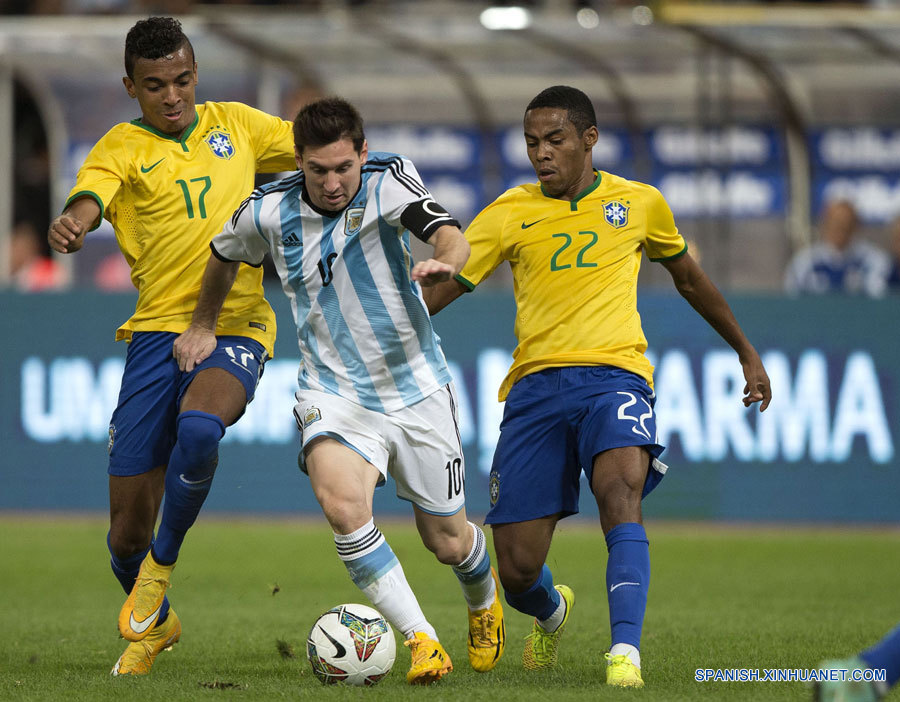 Fútbol: Argentina sufre "gran decepción" en China, dice prensa