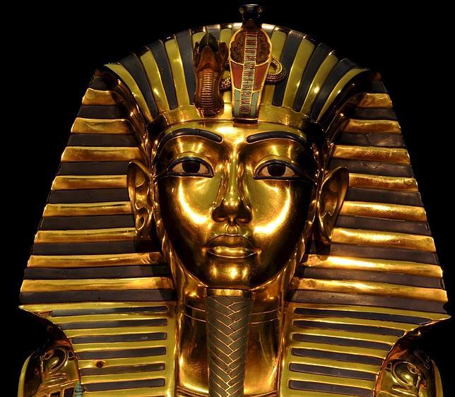 Tutankamón nació del incesto y tenía problemas hormonales