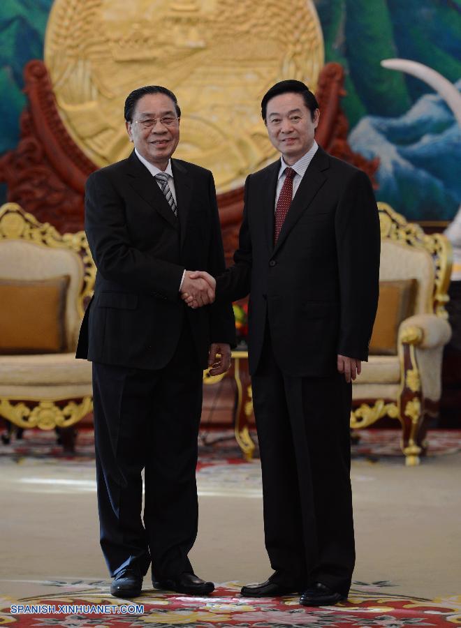 China desea intensificar intercambios sobre experiencia de gobierno con Laos, afirma dirigente de PCCh