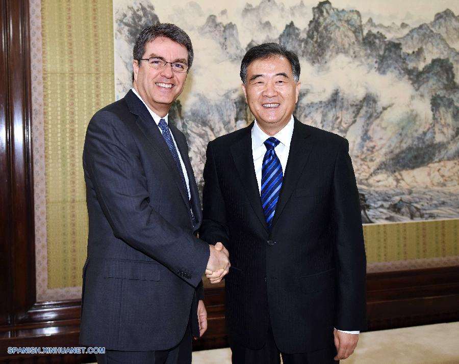 Viceprimer ministro chino se reúne con jefe de OMC y con ministro australiano