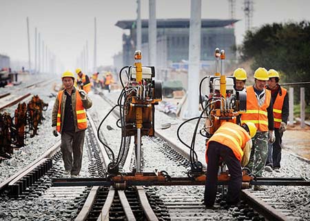 China aprueba construcción de cuatro ferrocarriles más