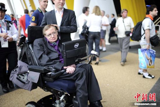 Según Stephen Hawking, la humanidad está amenazada de muerte por la inteligencia artificial