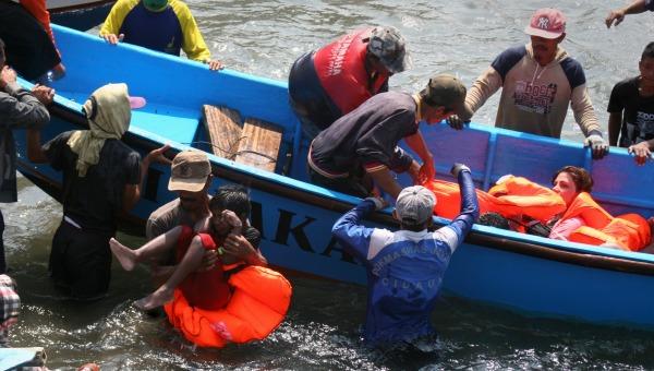 Al menos 129 muertos en un naufragio en la RD Congo