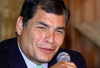 Presidente ecuatoriano insta a homólogo mejorar comercio con Colombia