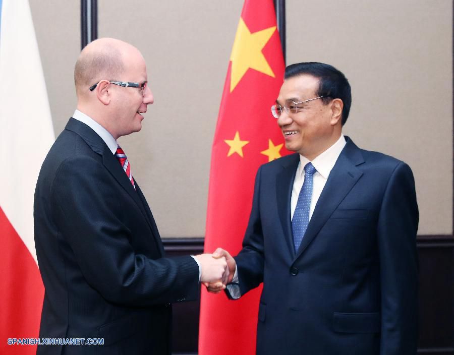 China y países de ECO prometen impulsar cooperación práctica 3
