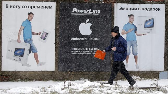 Apple reabre su tienda «online» en Rusia con aumentos de precio del 35%