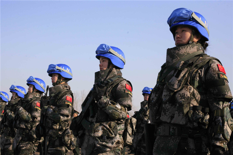 El pelotón chino de infantería, que incluye a 13 mujeres, por primera vez participará en una misión de paz de las Naciones Unidas.[Foto: Zhao Ruixue]