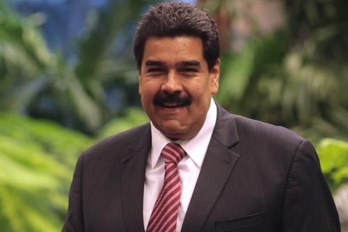 Finaliza Venezuela 2014 en paz, dice presidente Maduro