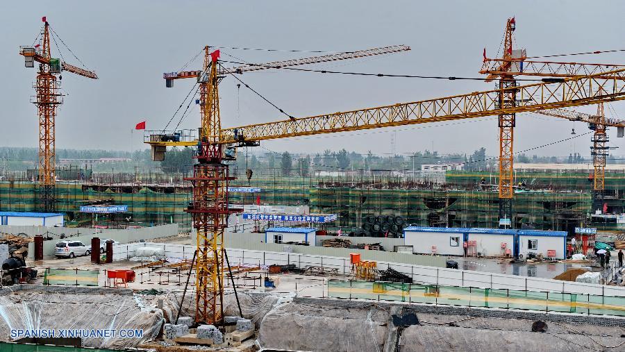 Economía de China crece un 7,4 por ciento en 2014