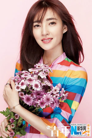 Actriz Wang Likun posa para Beijing Youth Weekly