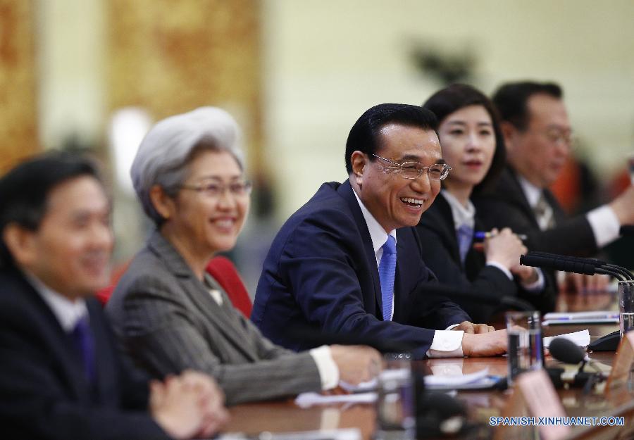 China no es oportunista, sino una importante contribuidora, dice premier