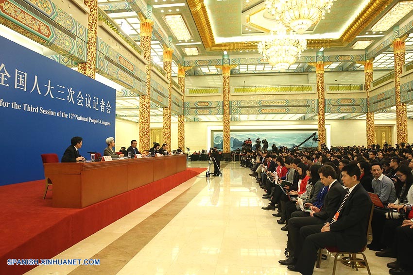 Gobierno chino animará a la lectura otra vez en informe sobre la labor del gobierno de 2016