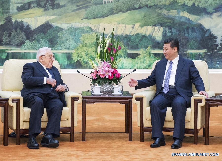 Presidente chino se reúne con Kissinger, pide mayor confianza entre China y EEUU