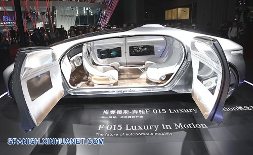 China impone multa antimonopolio a Mercedes-Benz