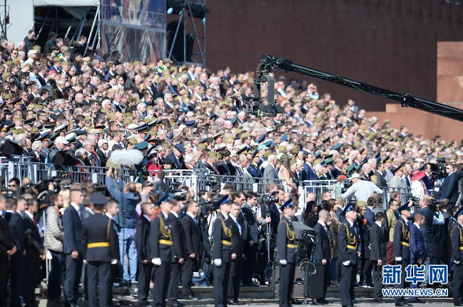 El desfile en la Plaza Roja, una muestra de la fuerza rusa frente a la presión europea