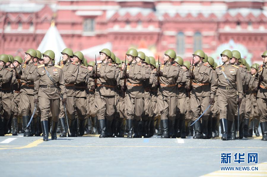 El desfile en la Plaza Roja, una muestra de la fuerza rusa frente a la presión europea