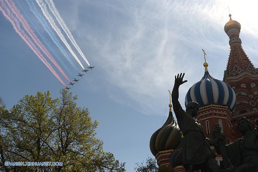 El desfile en la Plaza Roja, una muestra de la fuerza rusa frente a la presión europea