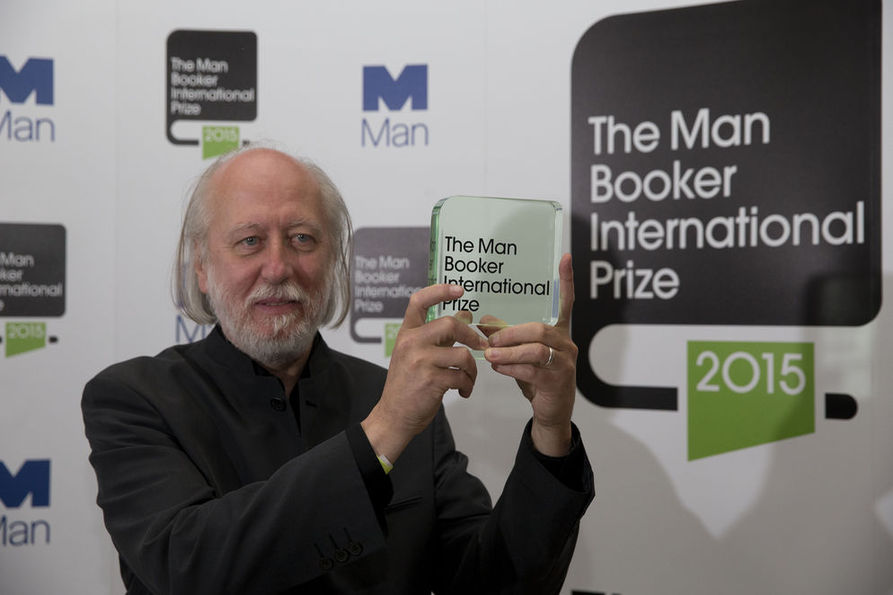 Innovador escritor húngaro gana Premio Internacional Man Booker