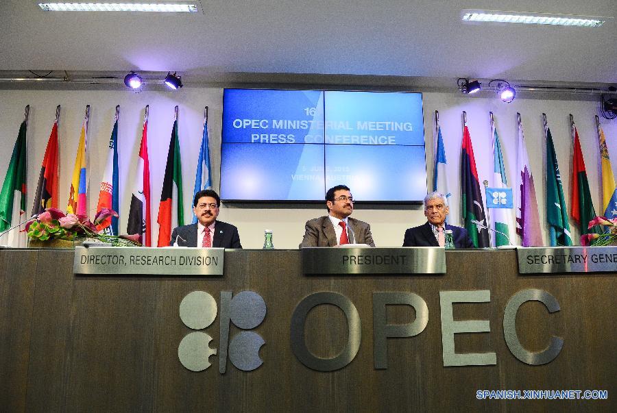 OPEP mantiene tope de producción en 30 millones de barriles diarios 2