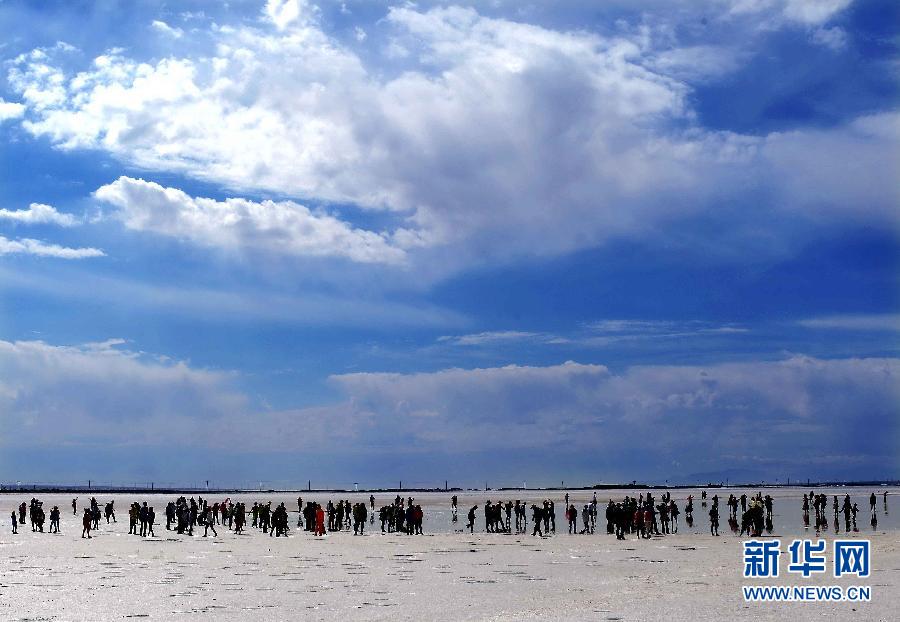 Lago Chaka en Wulan, provincia de Qinghai. (Foto: Song Wang)
