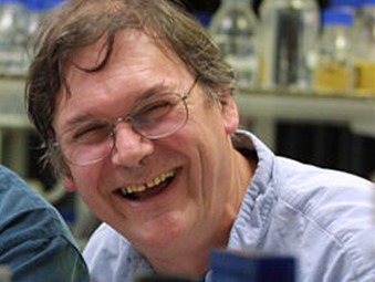 Tim Hunt, premio Nobel de Medicina, prefiere no compartir el laboratorio con mujeres