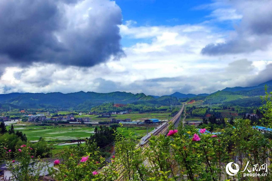 Imágenes espectaculares del trayecto de alta velocidad Hefei – Fuzhou