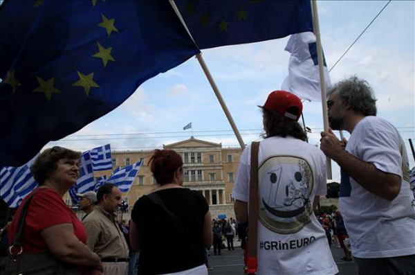 Una campaña de financiación colectiva ya logra un millón de euros para Grecia
