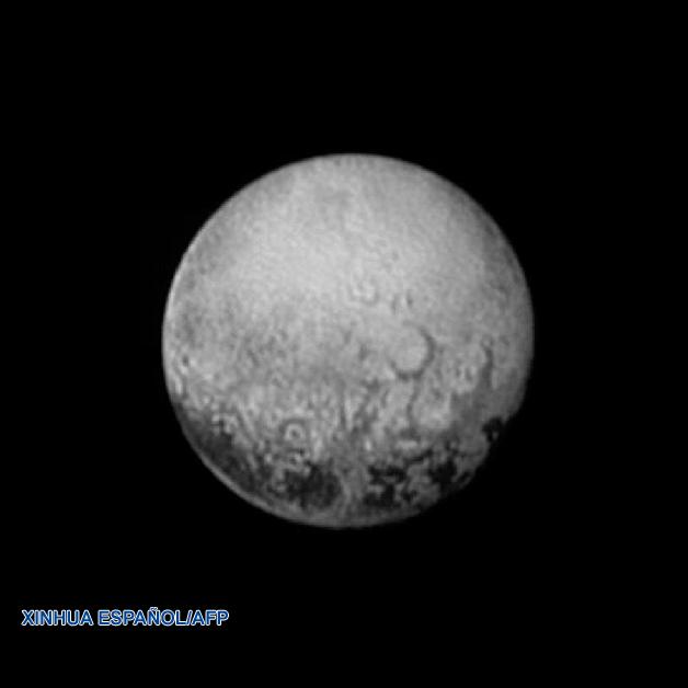 Acercamiento de "New Horizons" a Plutón hace historia 3