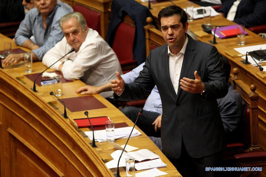 Parlamento griego aprueba acuerdo sobre deuda y primeras reformas 2